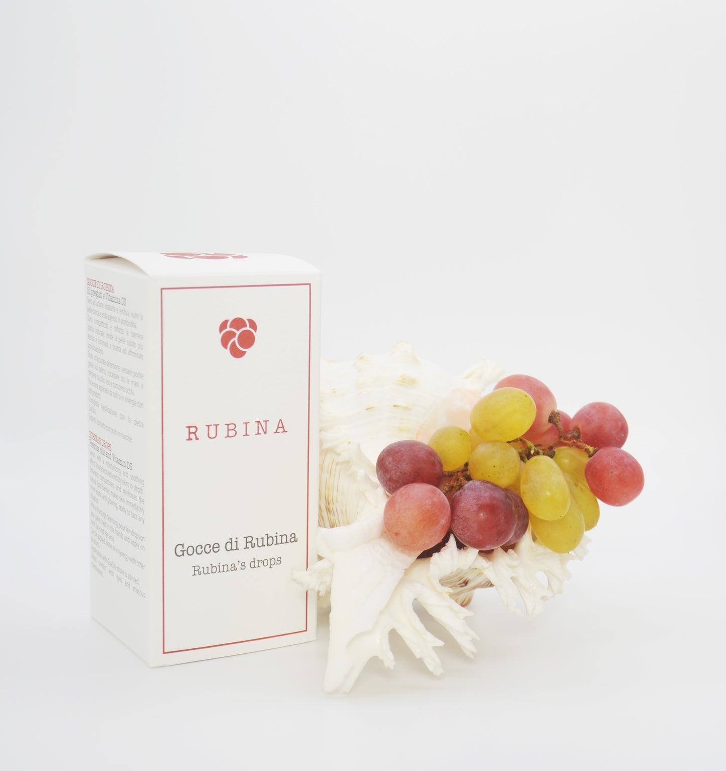 Rubina drops 3 in 1 FACE, BODY, velvet HANDS (essence and serum) moisturizing and soothing. Precious oils and vitamin D3. Vegan ok, without parabens. Made in Italy handcrafted products